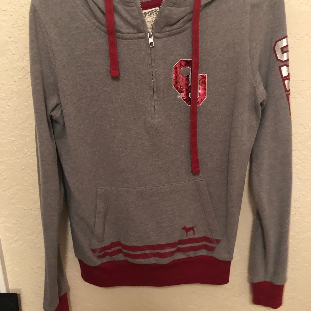 OU pink pullover